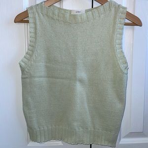 Green spring shirt vest